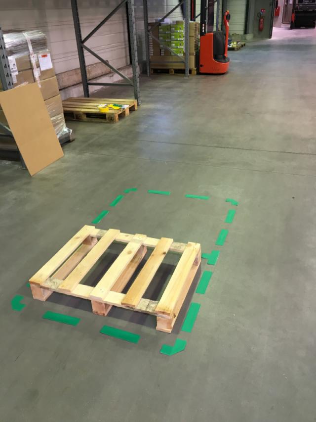 Adhesive Floor Marking Symbol, Stripe