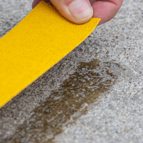 Primer for Outdoor Floor Marking Applications