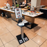 Glove dispenser without waste bin – floor-standing model